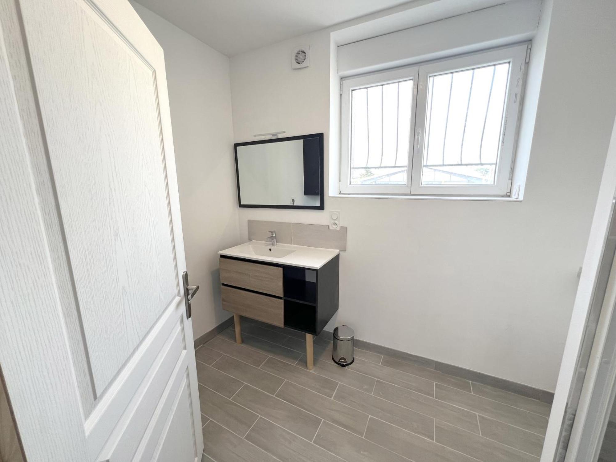 178B - Appartement T2 Tout Confort - Wifi Netflix Le Gond-Pontouvre Exterior foto